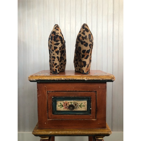 Steve Madden Pony Hair Wedge - Picture 4 of 5